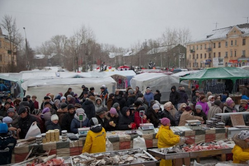 В Новодвинске мужчина попал под уголовку за экстремистские выкрики на рынке 