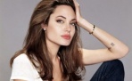 Анджелина Джоли занялась чисткой своего организма